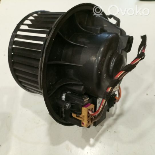 Volkswagen Golf VI Ventola riscaldamento/ventilatore abitacolo 