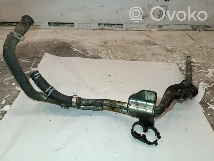 Opel Zafira C Durite de refroidissement tube 