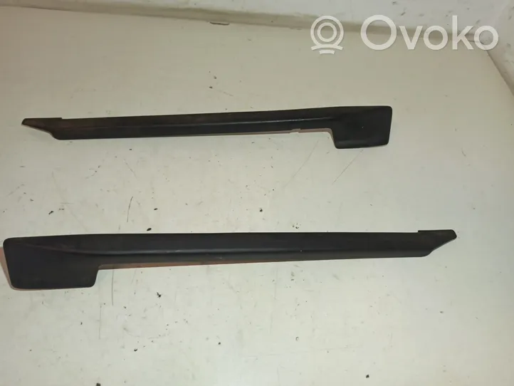 Volkswagen Golf III Set di rivestimento sedili e portiere 