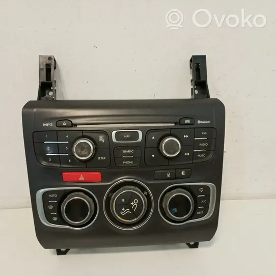 Citroen DS4 Radio/CD/DVD/GPS-pääyksikkö 