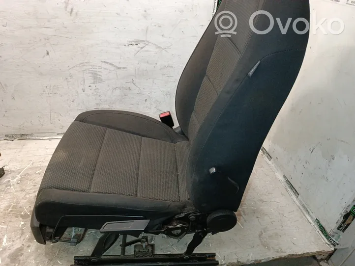 Volkswagen Golf VI Set di rivestimento sedili e portiere 