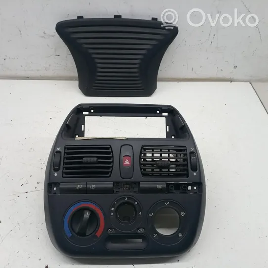 Fiat Bravo - Brava Panel klimatyzacji 