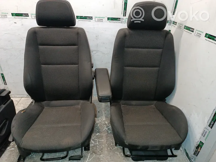 Vauxhall Zafira B Set di rivestimento sedili e portiere 