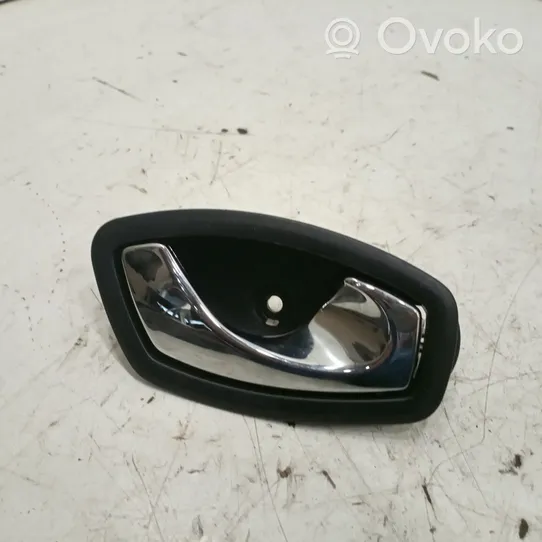 Renault Megane III Front door card panel trim 