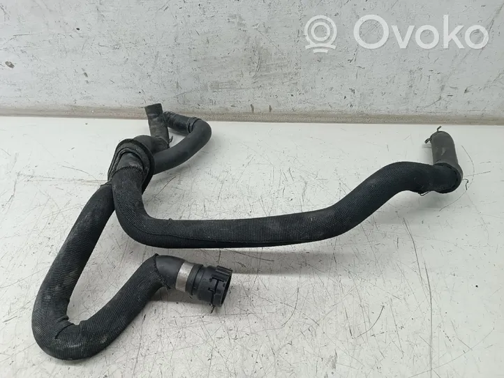 Audi A4 S4 B7 8E 8H Coolant pipe/hose 