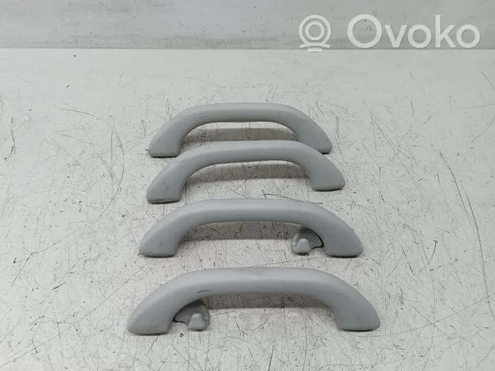 Volkswagen PASSAT B5.5 Front door interior handle 