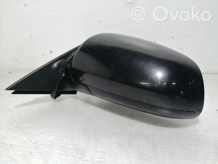 Audi A3 S3 A3 Sportback 8P Front door electric wing mirror 