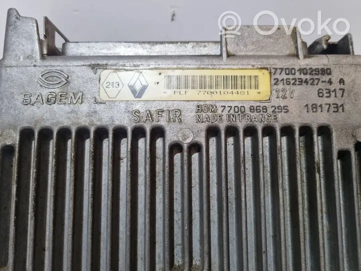 Renault Clio I Calculateur moteur ECU 