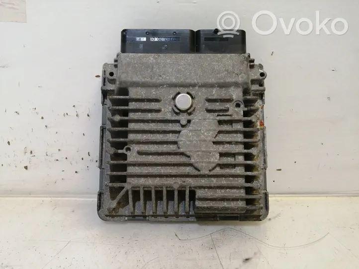 Volkswagen Golf VI Sterownik / Moduł ECU 