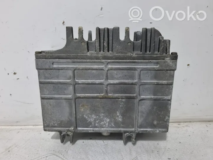 Seat Arosa Calculateur moteur ECU 