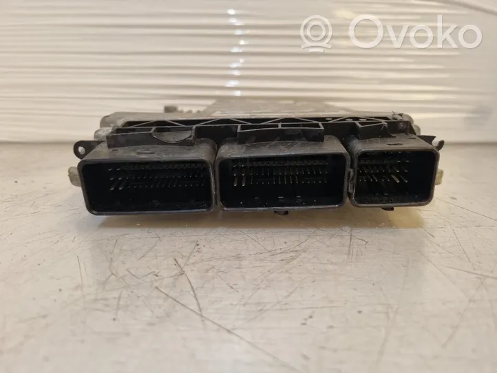 Renault Clio IV Sterownik / Moduł ECU 