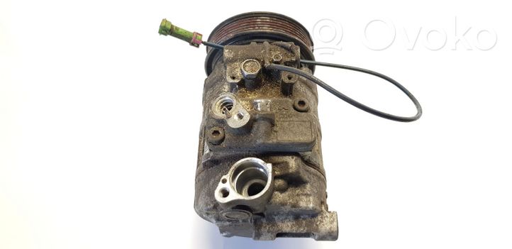 Audi A8 S8 D2 4D Compressore aria condizionata (A/C) (pompa) 4B0260805B