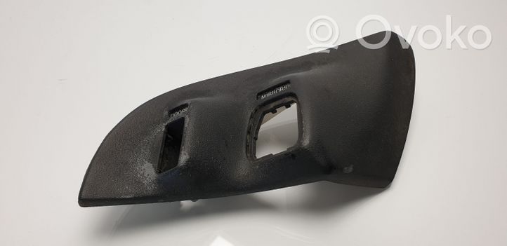 Lincoln Town Car Altro elemento di rivestimento della portiera anteriore F5VBM2572