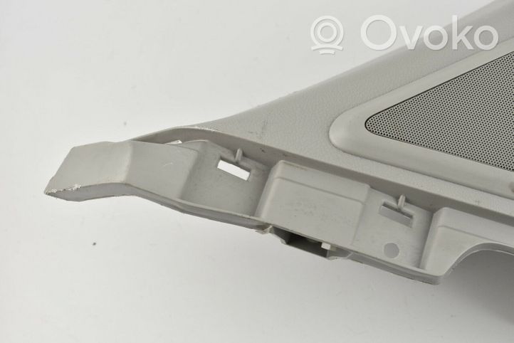 Toyota Land Cruiser (J150) Rivestimento montante (D) (fondo) 6263060110A0