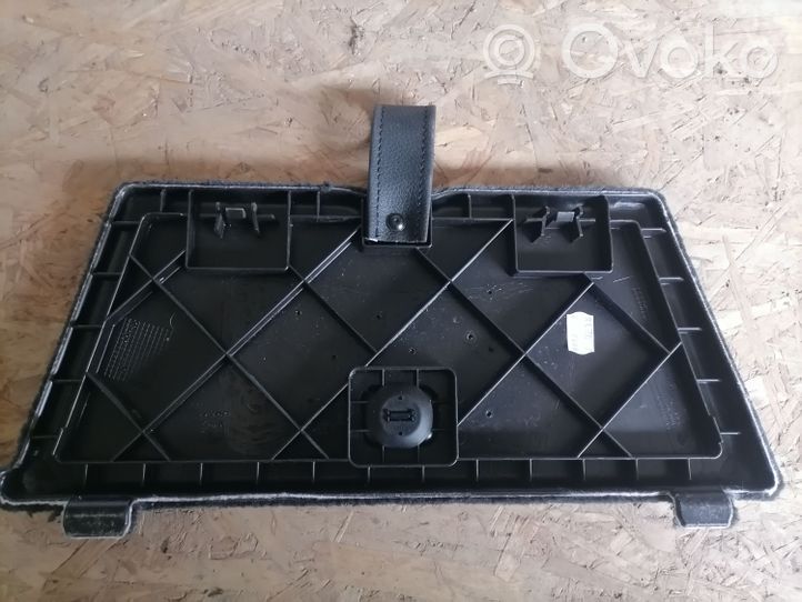 BMW 6 G32 Gran Turismo Verkleidung Kofferraumabdeckung 7377731