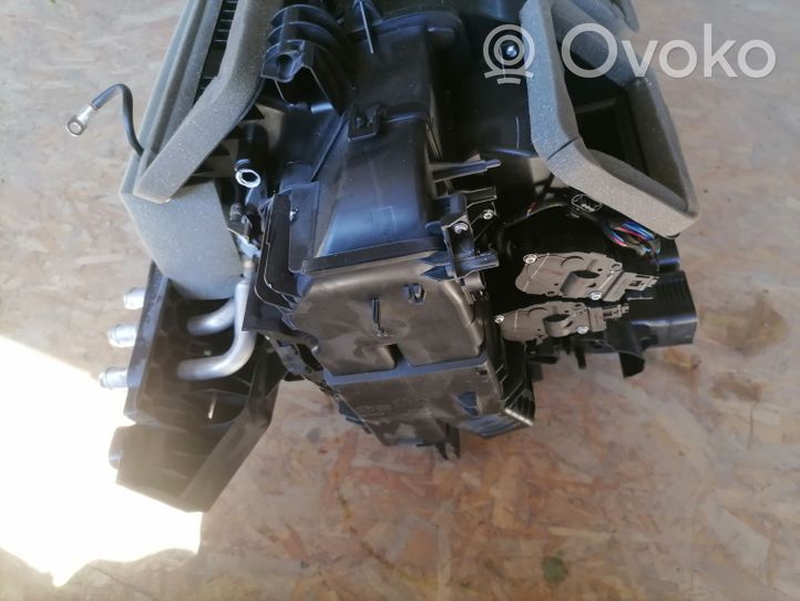 BMW X5 F15 Scatola climatizzatore riscaldamento abitacolo assemblata 9349271