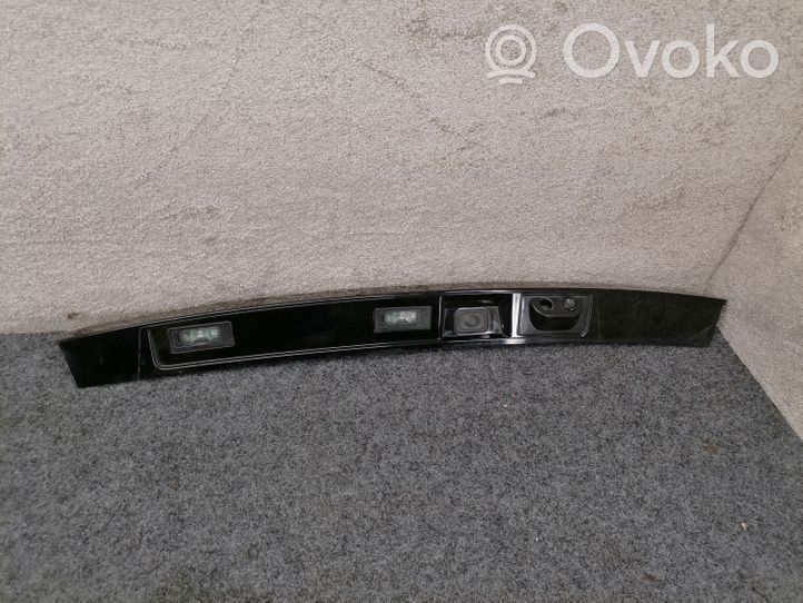 Land Rover Discovery 5 Listwa oświetlenie tylnej tablicy rejestracyjnej HY3240406