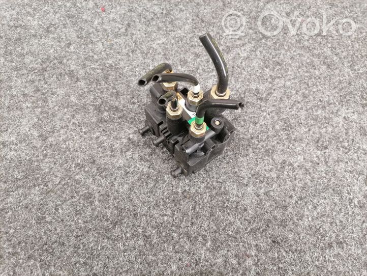 Land Rover Range Rover Velar Blocco valvola della sospensione pneumatica JPLA5B710AB