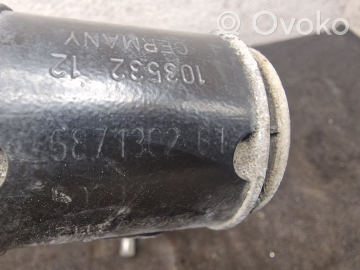 BMW 2 F46 Fourchette, bras de suspension inférieur avant 6871302