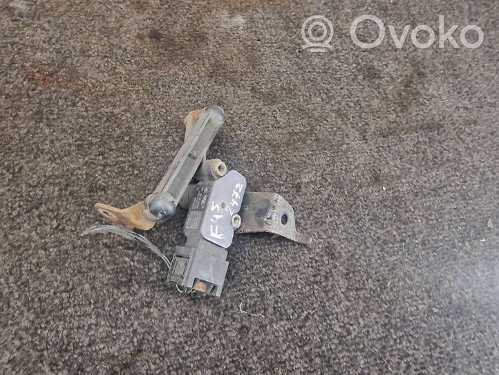 BMW X5 F15 Sensore di livello altezza frontale sospensioni 6867646