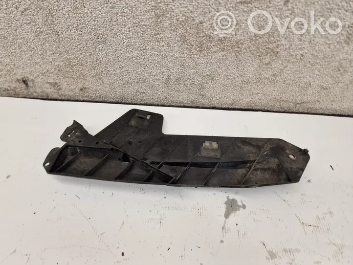 Volvo S80 Staffa di rinforzo montaggio del paraurti anteriore 30796388