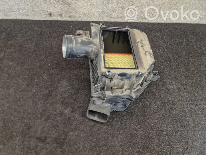 Volvo XC90 Obudowa filtra powietrza 30680290