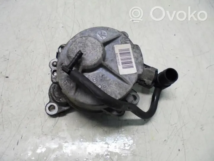 Opel Vivaro Vacuum pump 