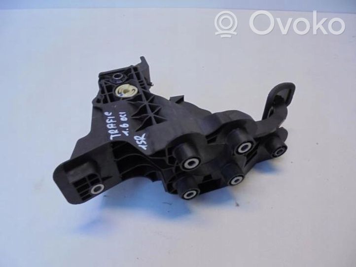 Opel Vivaro Brake pedal 8200724059