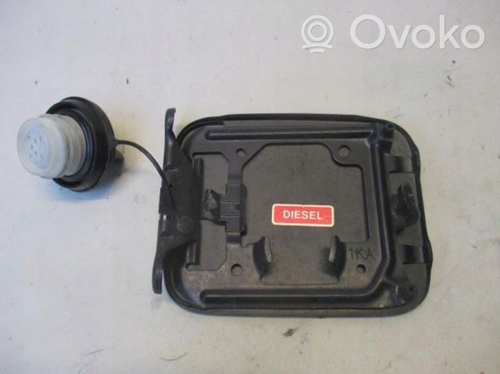 Nissan Juke I F15 Sportello del serbatoio del carburante 78830-CD000