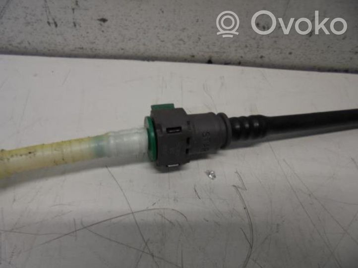 Citroen C3 Tuyau d'alimentation conduite de carburant 