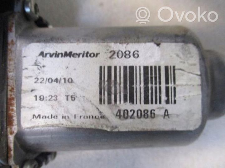 Renault Laguna III Mechanizm podnoszenia szyby przedniej bez silnika 827000001R