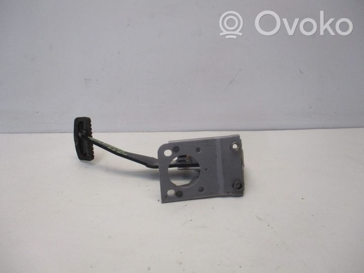 Mitsubishi Outlander Brake pedal 