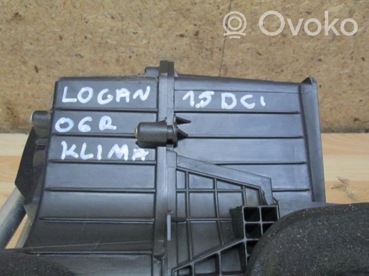 Dacia Logan II Sisälämmityksen ilmastoinnin korin kokoonpano 
