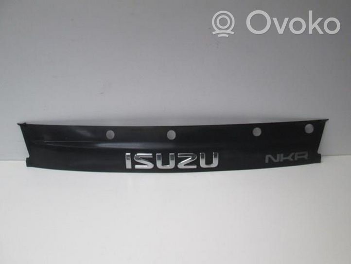 Isuzu N Series Griglia superiore del radiatore paraurti anteriore 