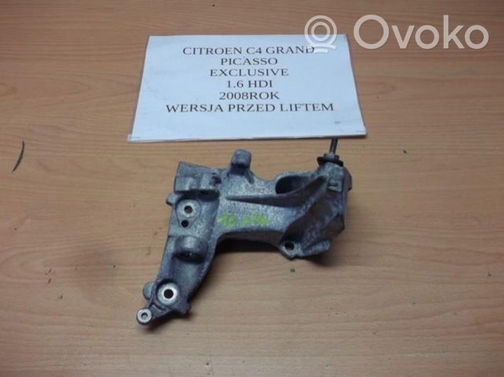 Citroen C4 Grand Picasso Łapa / Mocowanie silnika 9681855180