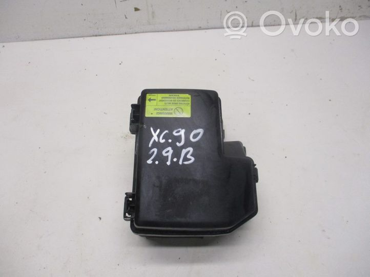 Volvo XC90 Fuse box cover 