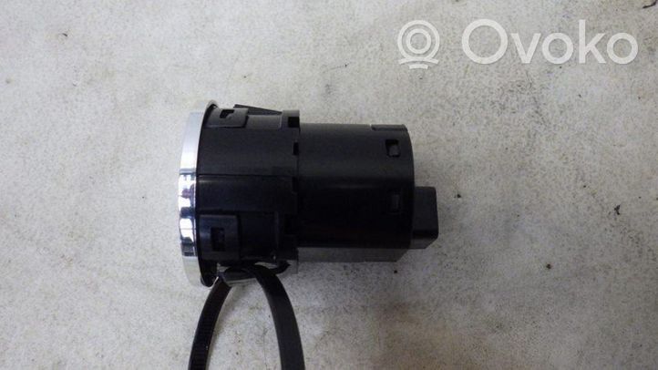 Suzuki Swift Moottorin start-stop-painike/kytkin 37290-81P00