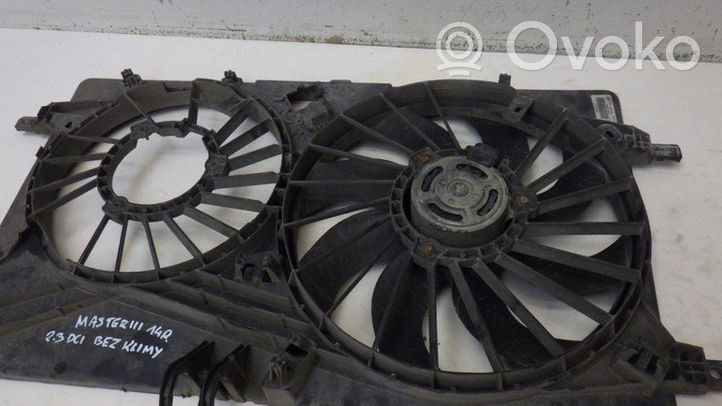 Opel Movano B Ventilatore di raffreddamento elettrico del radiatore 214811562R