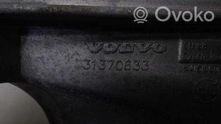 Volvo XC40 Supporto di montaggio scatola del cambio 31370633