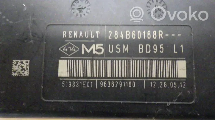 Renault Megane III Juego de caja de fusibles 284B60168R