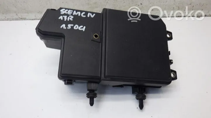 Renault Scenic IV - Grand scenic IV Fuse box cover 243127929R