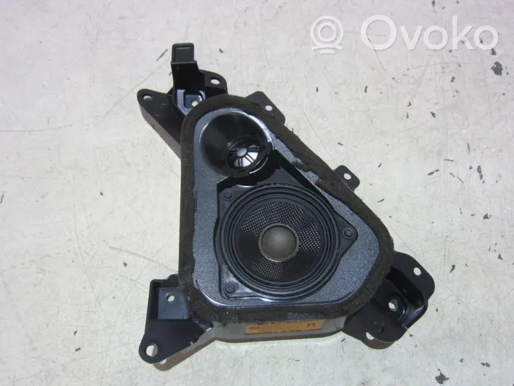 BMW X3 F25 Etuoven kaiutin 65139213759