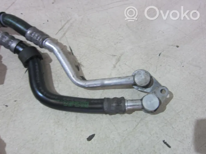 BMW 5 F10 F11 Oil cooling pipe 7583184