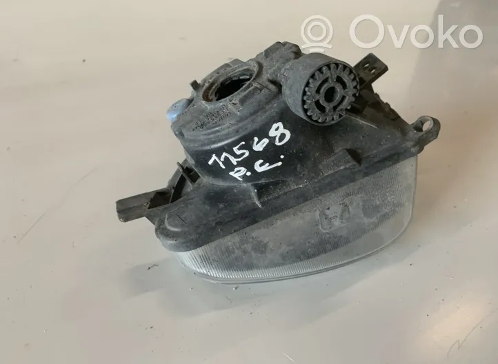 BMW 5 F10 F11 Światło przeciwmgłowe przednie 7216886