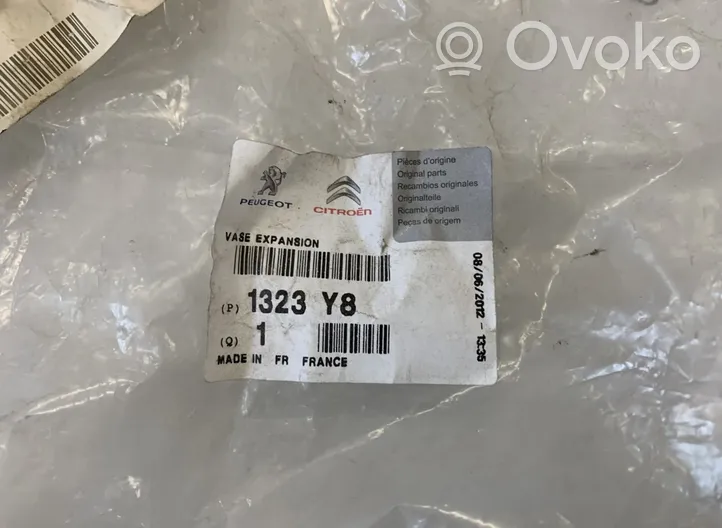 Citroen C4 Grand Picasso Vase d'expansion / réservoir de liquide de refroidissement 968452768