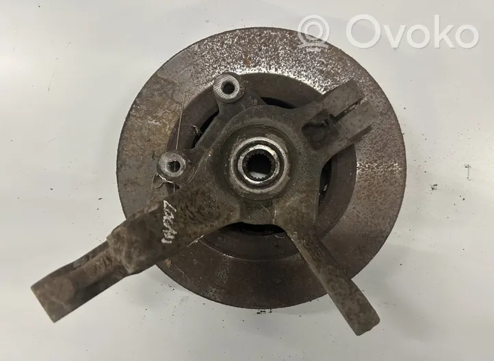 Dacia Logan I Front wheel hub spindle knuckle 