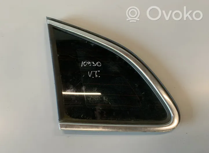 Volvo V40 Finestrino/vetro retro 43R-00048