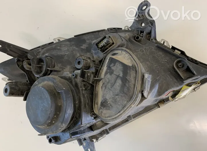 Opel Vectra C Phare frontale 084421129L