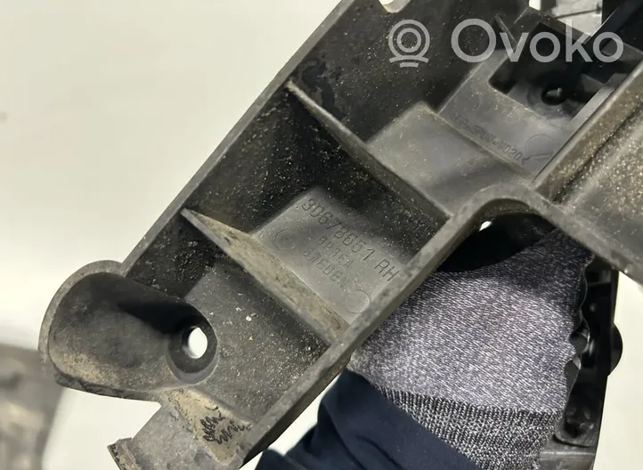 Volvo V70 Support de pare-chocs arrière 30678651
