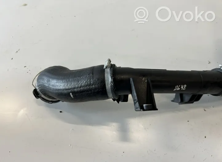 Volvo S60 Tube d'admission de tuyau de refroidisseur intermédiaire 31422153